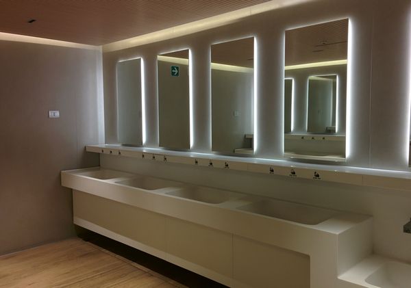 Toilets in Rome airport